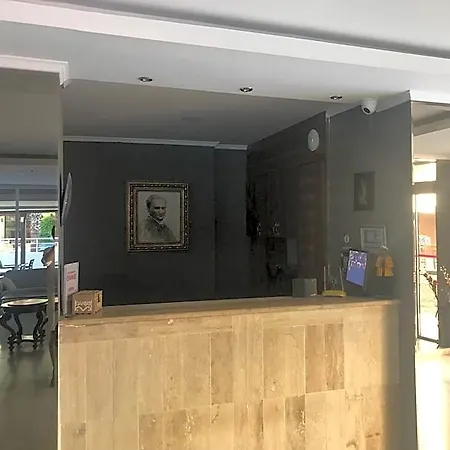 호텔 Astoria Life 이츠멜레르